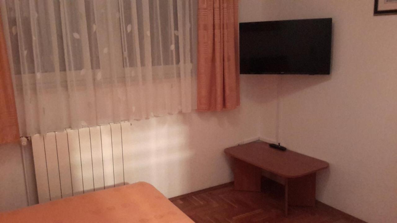 Arya Apartment Podstrana Ngoại thất bức ảnh