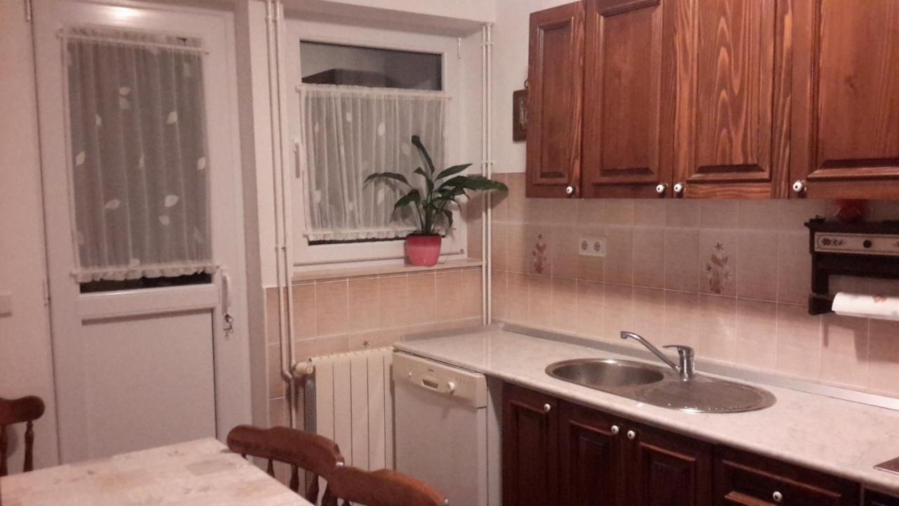 Arya Apartment Podstrana Ngoại thất bức ảnh